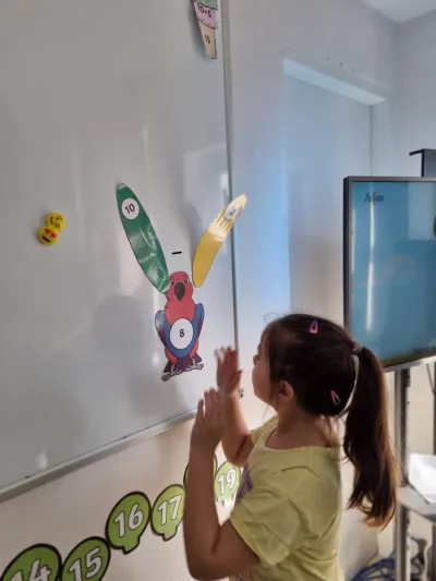 Papagalul Polly ne-a arătat că matematica poate fi distractivă — fotografie 4