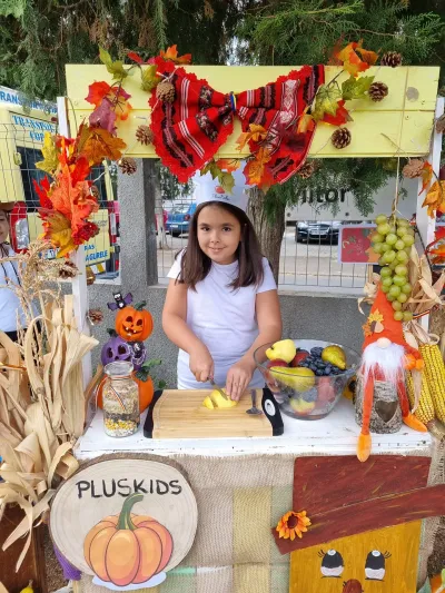 Festivalul Recoltei: o salată de fructe din bogățiile toamnei — fotografie 9