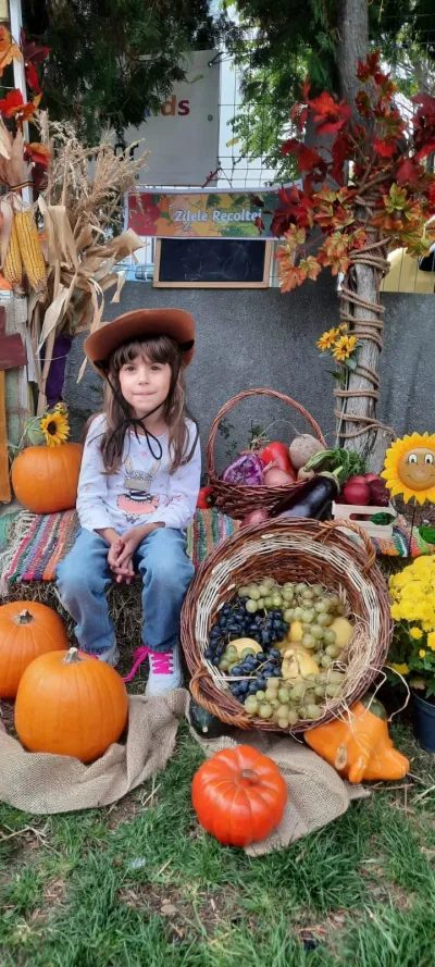 Festivalul Recoltei: o salată de fructe din bogățiile toamnei — fotografie 24