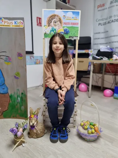 „Povestea iepurașului de Paște”, jucată la teatrul de păpuși — fotografie 9