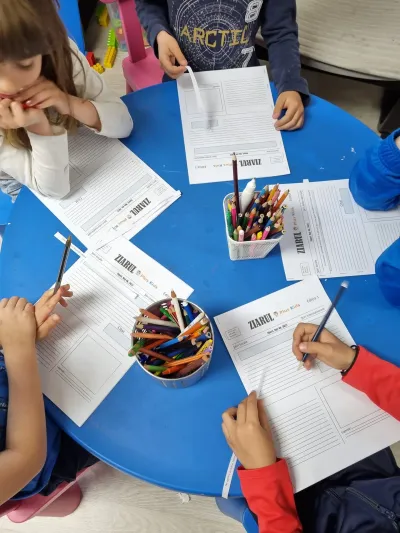 O mică redacție la PlusKids: redactor-șef, designer și editor — fotografie 8