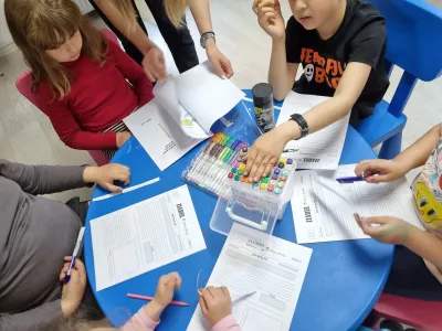 O mică redacție la PlusKids: redactor-șef, designer și editor — fotografie 9