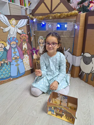 Crăciun la PlusKids: colinde, decoruri și Moși Crăciuni secreți — fotografie 1