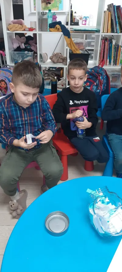 Cutiile surpriză, cu provocări educative înăuntru — fotografie 6