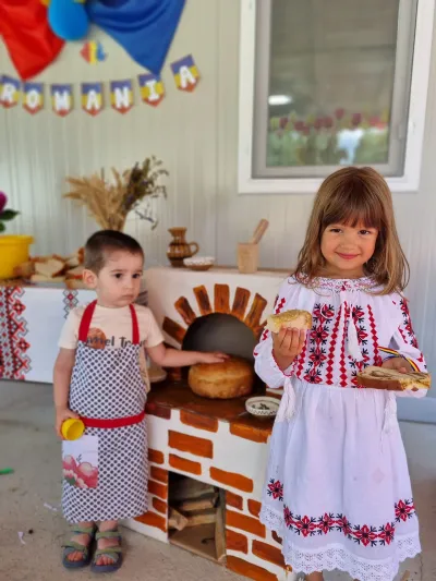 Week 5: "Romania, my dear country", in a setting to match — photo 13