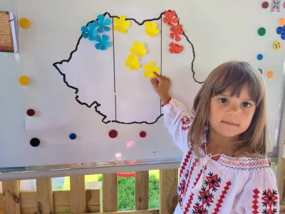 Romania, my dear country: landforms, regions and workshops in weaving and clay — photo 5