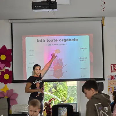 „Sâmbăta Părinților”: opt ore de timp liber și corpul uman — fotografie 14