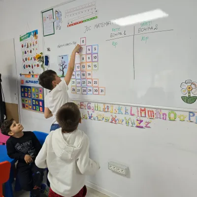 Matematica, făcută distractivă și interactivă — fotografie 1