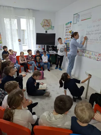 Lectură și teatru: povești inventate de copii — fotografie 16