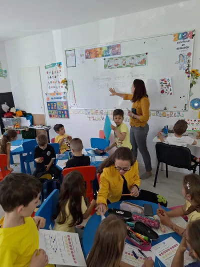 Yellow Friday, cu limonadă și Mystery Box — fotografie 13