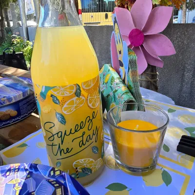 Yellow Friday, cu limonadă și Mystery Box — fotografie 16