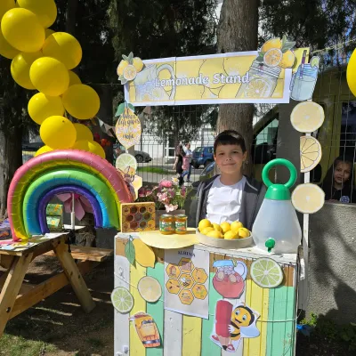 Yellow Friday, cu limonadă și Mystery Box — fotografie 19
