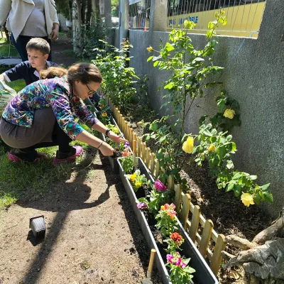 Săptămâna verde: flori și semințe plantate de copii — fotografie 12