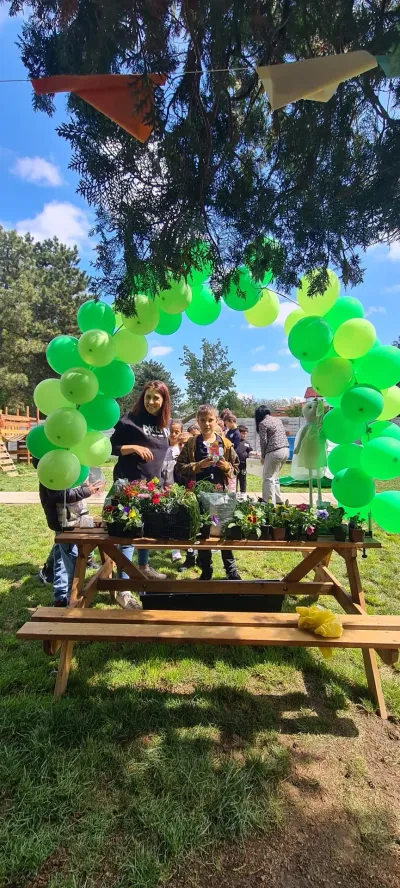 Săptămâna verde: flori și semințe plantate de copii — fotografie 25