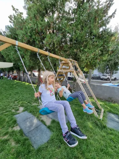 Prima săptămână de școală, cu borcănașul de bomboane de curaj — fotografie 9