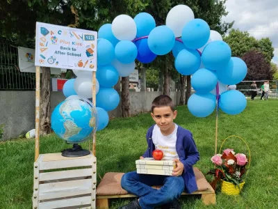 Prima săptămână de școală, cu borcănașul de bomboane de curaj — fotografie 14