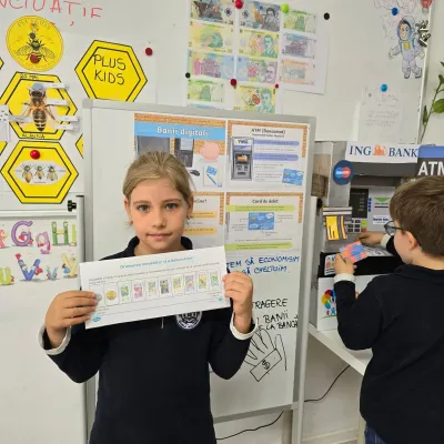 Bănuți, carduri personalizate și târgul PlusKids — fotografie 7