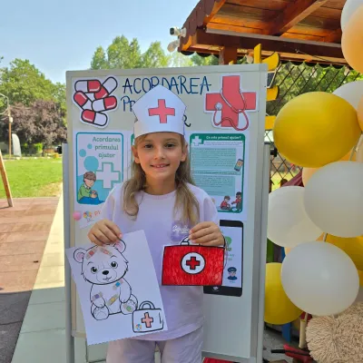 Week 3: health education, from hygiene to first aid — photo 10