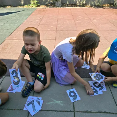 Week 6: road safety, with a practical course in the yard — photo 6