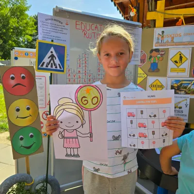 Week 6: road safety, with a practical course in the yard — photo 48