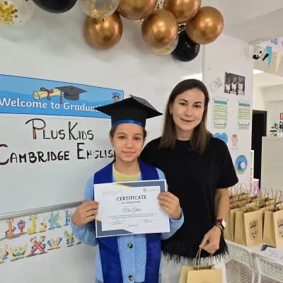 Premierea absolvenților examenului Cambridge — fotografie 4