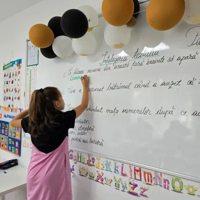 De Ziua Educației, pregătire suplimentară cu elevii de clasa a II-a — fotografie 2