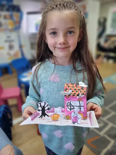 Autumn holidays: educational activities and Halloween preparations — photo 12