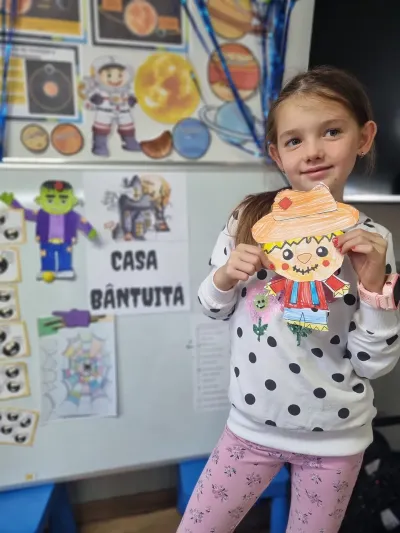 Autumn holidays: educational activities and Halloween preparations — photo 32