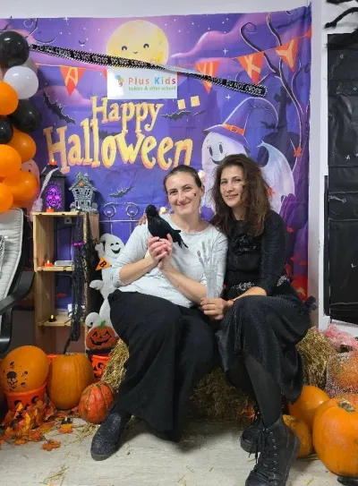 The Halloween party: a costume parade and the witch's house — photo 21