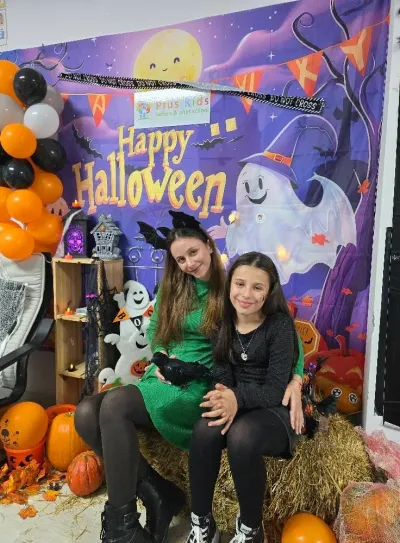 The Halloween party: a costume parade and the witch's house — photo 22