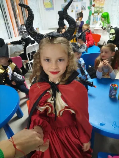 The Halloween party: a costume parade and the witch's house — photo 26