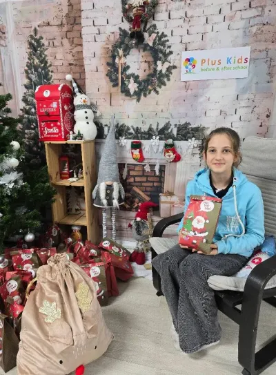 A început iarna: fulgi de nea, oameni de zăpadă și ghetuțe pregătite — fotografie 4