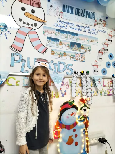 A început iarna: fulgi de nea, oameni de zăpadă și ghetuțe pregătite — fotografie 39